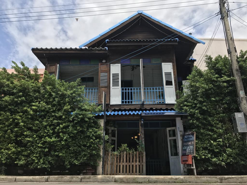 Kwan Phayao Lake House Exterior photo