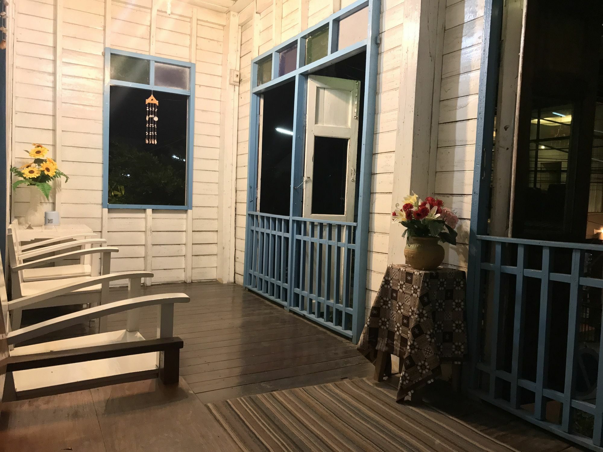 Kwan Phayao Lake House Exterior photo