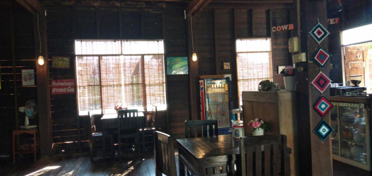 Kwan Phayao Lake House Exterior photo