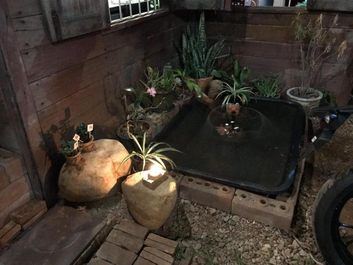 Kwan Phayao Lake House Exterior photo